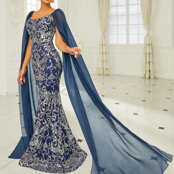 Retro, Draped Sleeves,  Contrast Sequined, Backless,  Gown - Picture 7 of 16